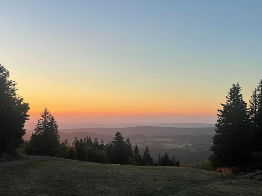 Chic & Champetre Au Coeur Du Haut-Jura Ламура Екстериор снимка