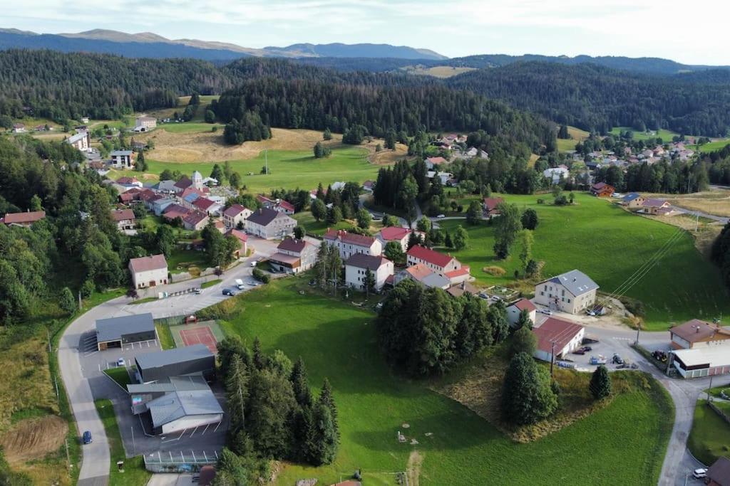 Chic & Champetre Au Coeur Du Haut-Jura Ламура Екстериор снимка